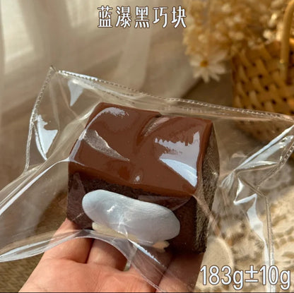 LULU鹿スクイーズ　(干酪泥)６月最新作　２回目予約　数量限定