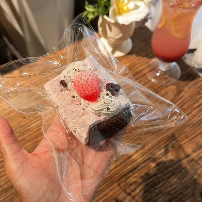 mokk  最新作スクイーズ     ストロベリーチョコレート