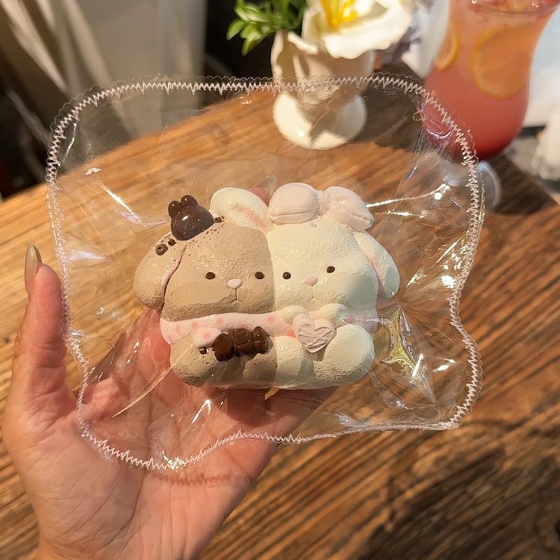 mokk  最新作スクイーズ     ストロベリーチョコレート